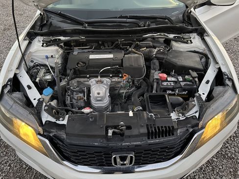 Used 2015 Honda Accord LX-S image 19