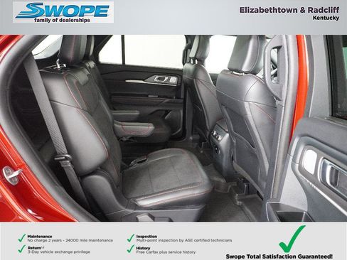 Certified 2025 Ford Explorer ST image 10
