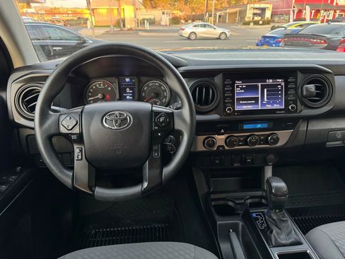 Used 2023 Toyota Tacoma SR AWD/4WD image 25