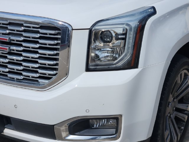Used 2020 GMC Yukon Denali w/ Open Road Package AWD/4WD image 9