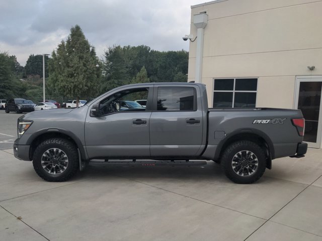 Used 2023 Nissan Titan PRO-4X w/ Pro-4x Convenience Package AWD/4WD image 12