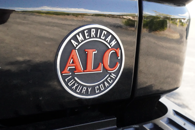 Used 2024 GMC Sierra 1500 Denali AWD/4WD image 40