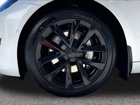 Used 2021 Tesla Model 3 Long Range AWD/4WD image 34