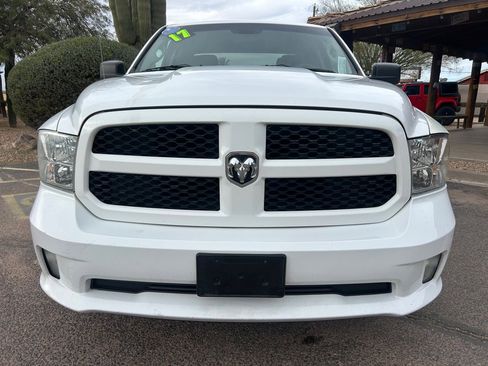Used 2017 RAM 1500 Express image 9
