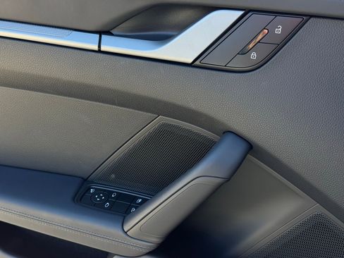 Certified 2025 Porsche 911 Carrera S image 28