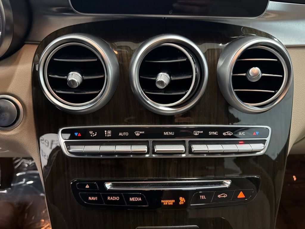 Certified 2017 Mercedes-Benz GLC 300 image 16