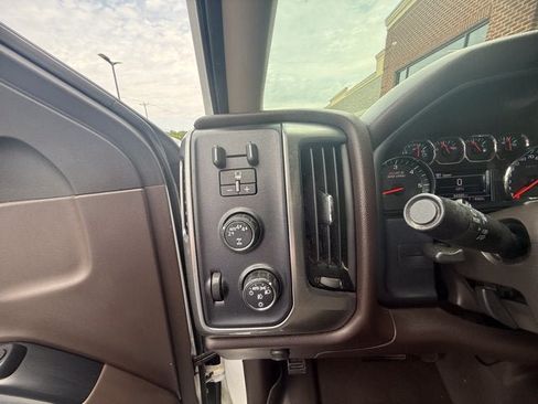 Used 2017 Chevrolet Silverado 1500 LT w/ All Star Edition AWD/4WD image 19