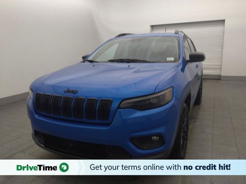 Used 2023 Jeep Cherokee Altitude Lux w/ Mopar Interior Package AWD/4WD image 1