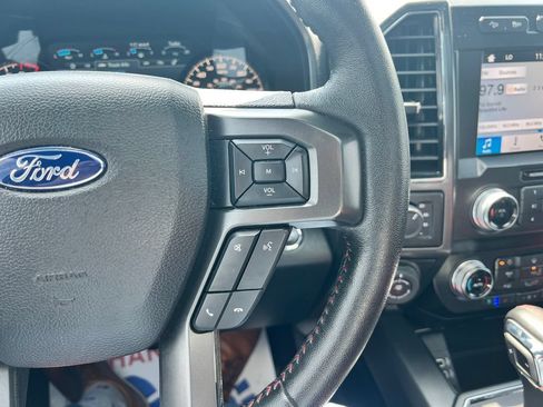 Used 2019 Ford F150 Lariat w/ Equipment Group 502A Luxury AWD/4WD image 28