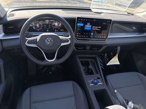 New 2026 Volkswagen Tiguan SE AWD/4WD image 7