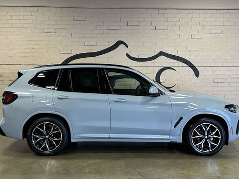 Used 2024 BMW X3 xDrive30i AWD/4WD image 3