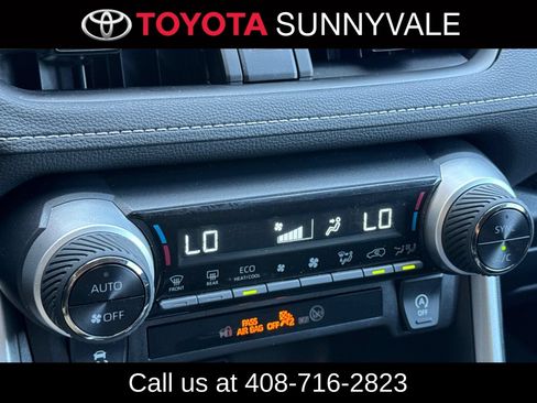 Certified 2025 Toyota RAV4 XLE FWD image 25