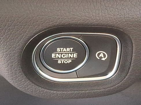 New 2026 Mercedes-Benz GLE 350 4MATIC image 18