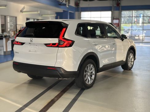Used 2023 Honda CR-V EX image 5