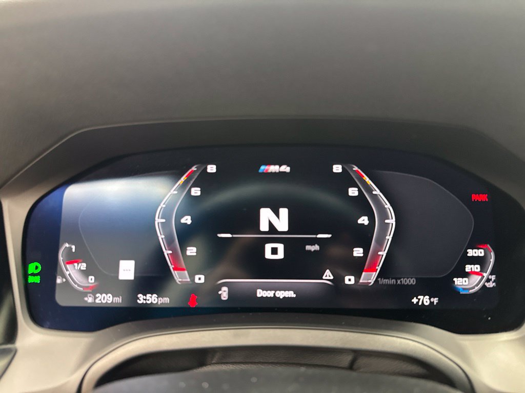 Used 2021 BMW M4 Coupe w/ Executive Package RWD image 20