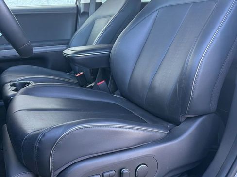 Used 2023 Hyundai Ioniq 5 Limited image 7