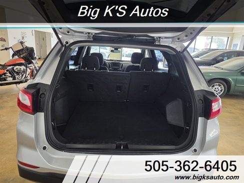 Used 2020 Chevrolet Equinox LS image 8