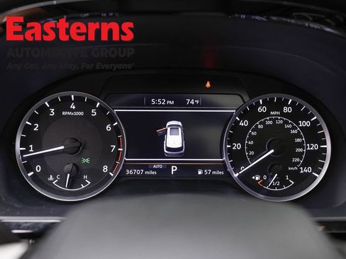 Used 2023 INFINITI QX60 Pure AWD/4WD image 18