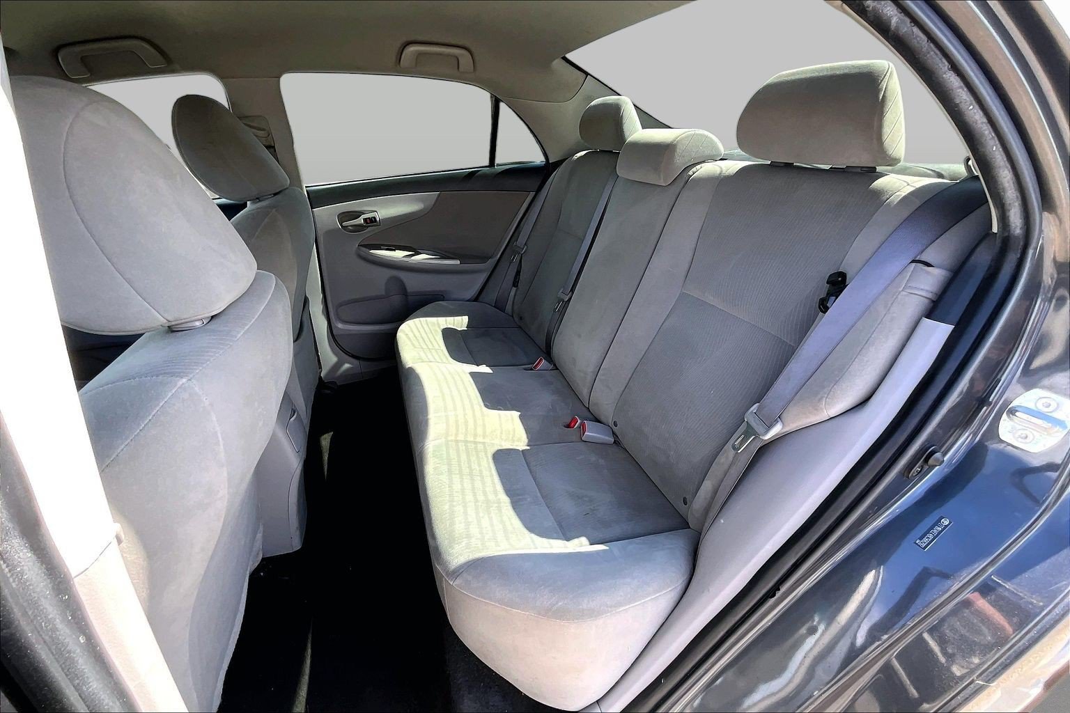 Used 2011 Toyota Corolla LE FWD image 22