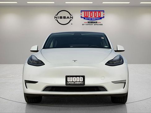 Used 2020 Tesla Model Y Performance image 8