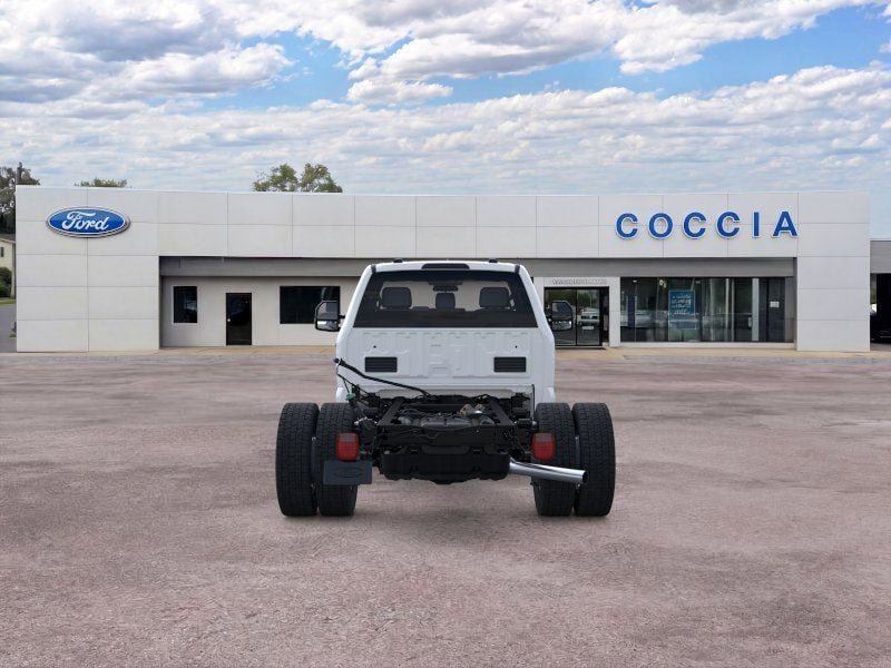 New 2026 Ford F550 4x4 Regular Cab Super Duty image 5