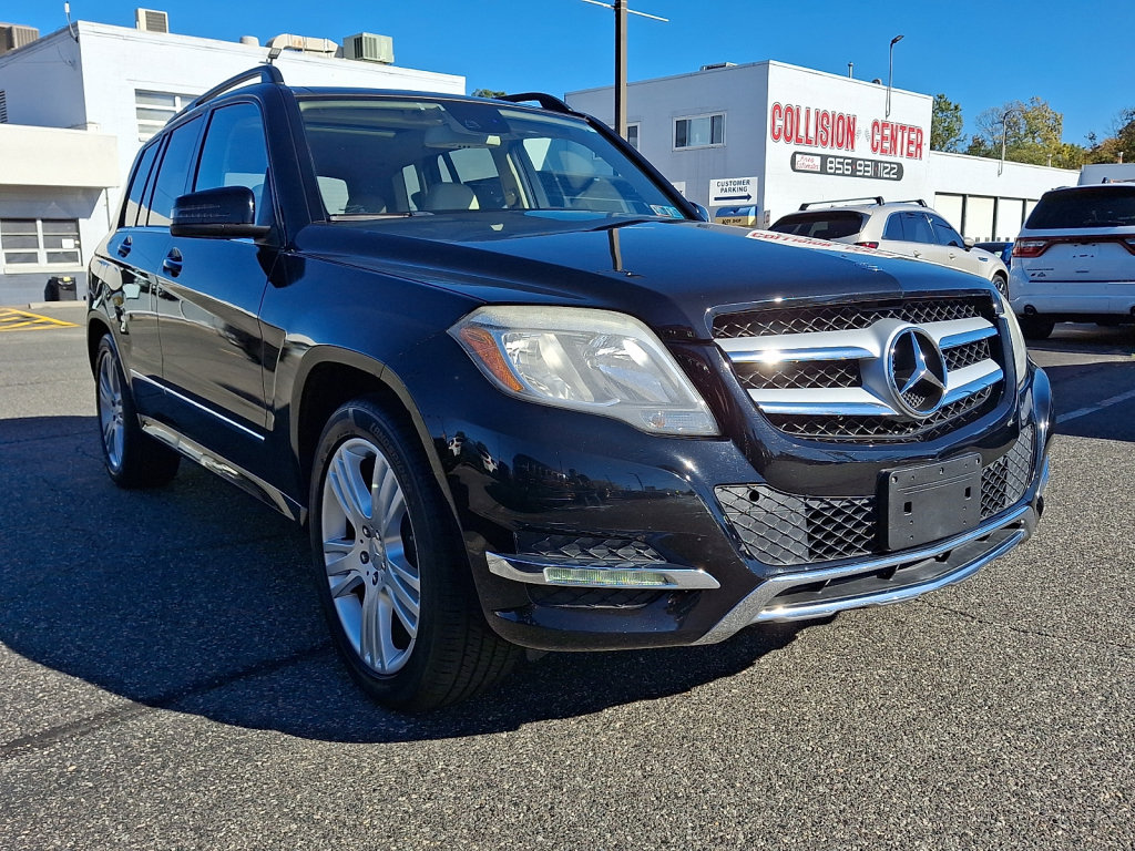 Used 2015 Mercedes-Benz GLK 350 4MATIC image 7