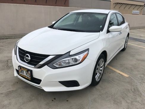 Used 2016 Nissan Altima 2.5 S w/ Power Driver Seat Package image 1