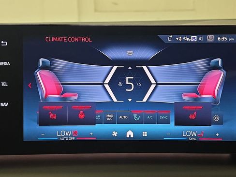 New 2026 BMW M235i xDrive w/ Technology Package AWD/4WD image 20