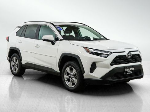 Used 2023 Toyota RAV4 XLE w/ Convenience Package image 7