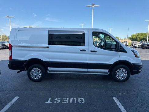 Used 2024 Ford Transit 250 Low Roof w/ Exterior Upgrade Package RWD image 6