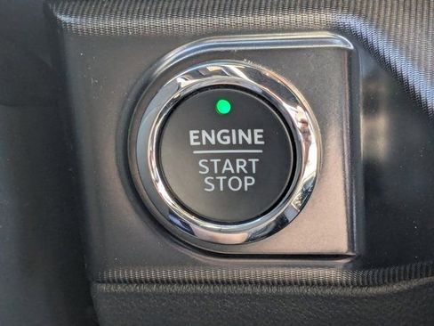 Certified 2023 Ford F150 Platinum w/ Equipment Group 701A High image 32