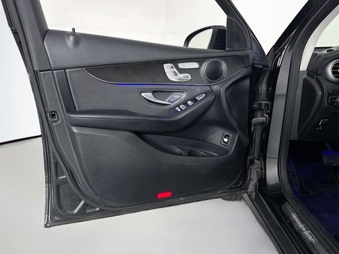 Certified 2021 Mercedes-Benz GLC 300 image 20