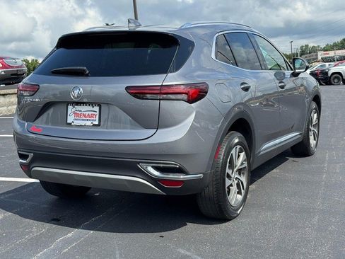 Used 2022 Buick Envision Essence w/ Safety Package FWD image 3