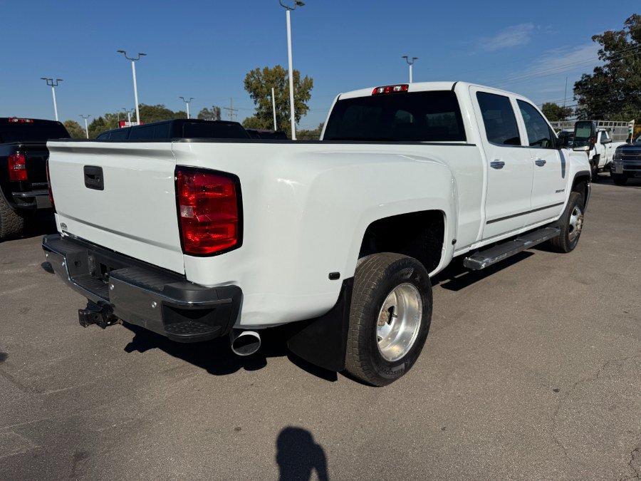 Used 2019 GMC Sierra 3500 SLT AWD/4WD image 5
