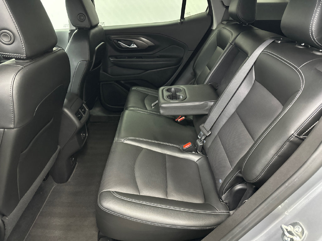 Used 2024 GMC Terrain SLT AWD/4WD image 23