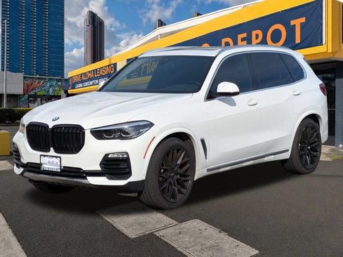 Used 2019 BMW X5 xDrive40i w/ Convenience Package AWD/4WD image 1