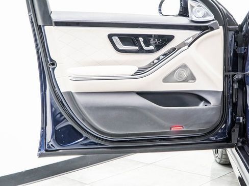 Used 2022 Mercedes-Benz S 580 4MATIC Sedan image 39