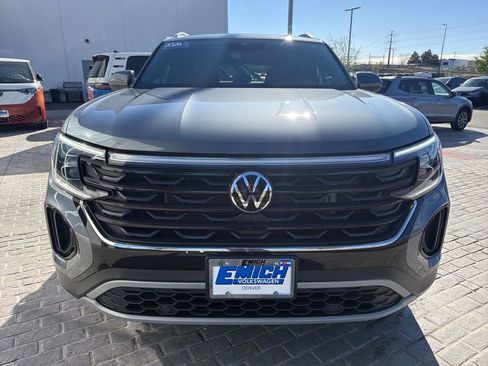 Certified 2024 Volkswagen Atlas Cross Sport SE image 10