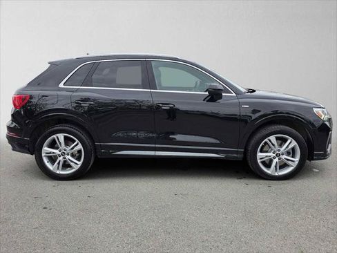 Used 2023 Audi Q3 2.0T Premium Plus AWD/4WD image 2