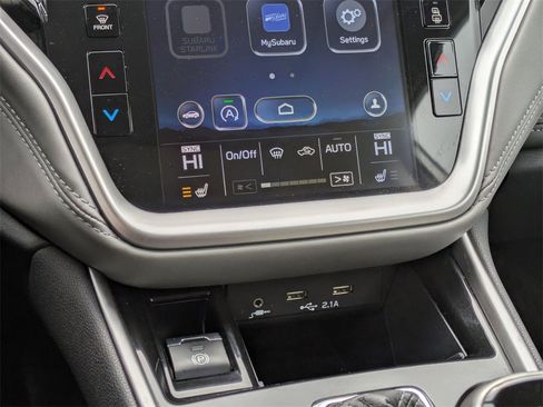 Used 2021 Subaru Outback Limited XT image 27