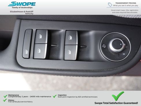 Used 2022 Alfa Romeo Giulia Ti AWD/4WD image 14