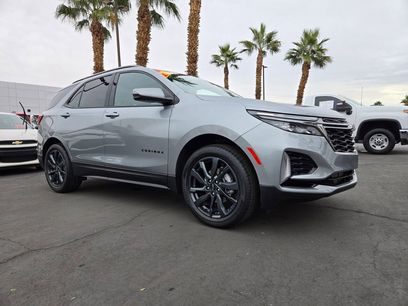 Used 2023 Chevrolet Equinox RS w/ RS Leather Package