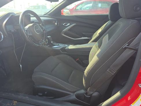 Used 2022 Chevrolet Camaro LT image 7