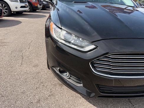 Used 2015 Ford Fusion SE w/ Equipment Group 201A FWD image 13