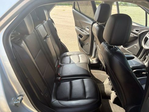 Used 2014 Buick Encore Premium AWD/4WD image 31
