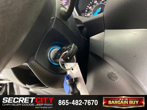 Used 2018 Ford Escape SEL FWD image 16