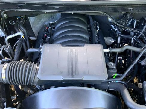 Used 2025 Chevrolet Silverado 2500 LT w/ Convenience Package AWD/4WD image 30