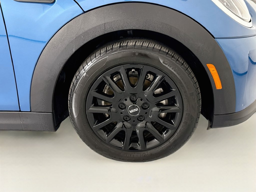 Used 2024 MINI Cooper Convertible FWD image 29