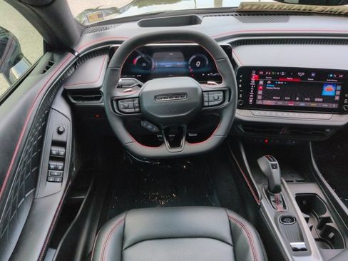 Used 2026 Dodge Charger Scat Pack AWD/4WD image 17