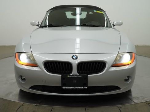 Used 2003 BMW Z4 2.5i image 2